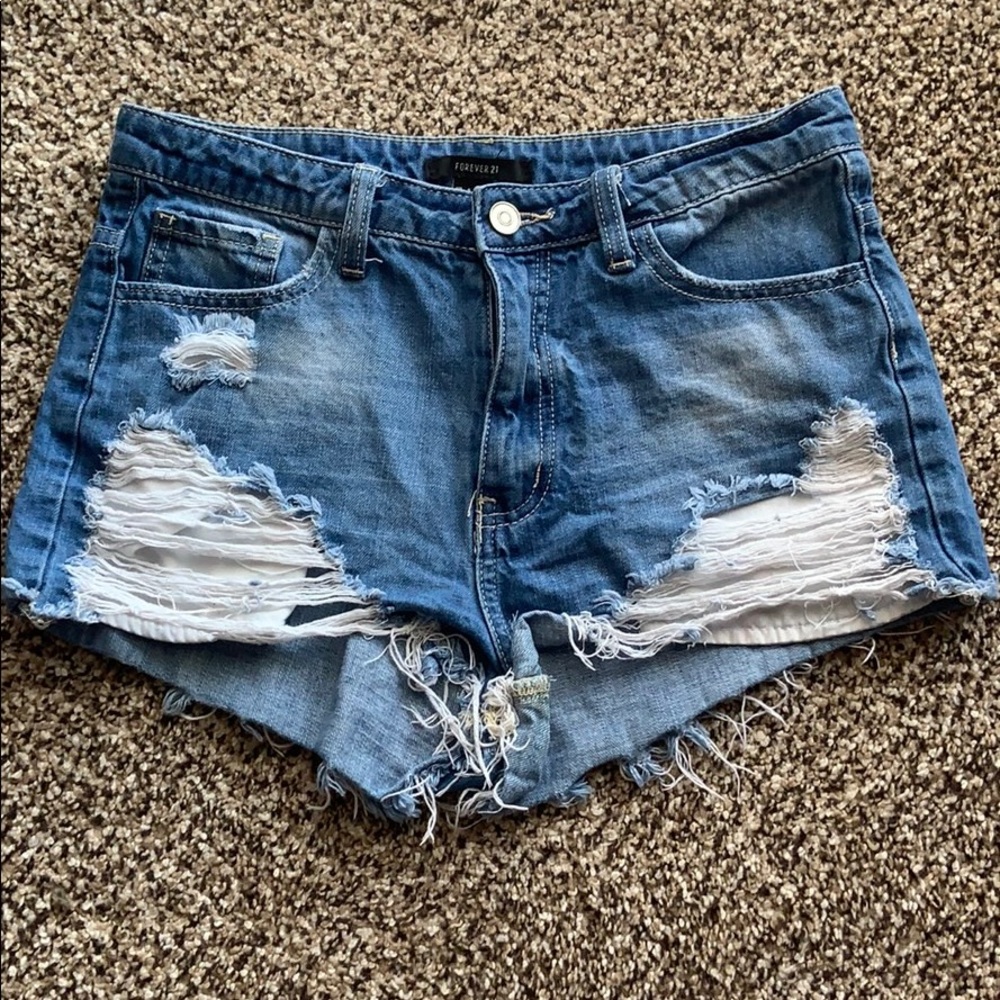 Forever 21 ripped shorts
